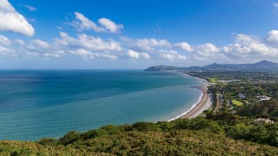 Weather expert pinpoints sudden return of sunshine – but there’s a catch