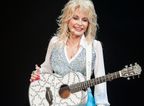 ‘Touches my heart’ – Dolly Parton shares special moment with Irish mum