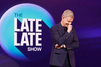Patrick Kielty’s impression of the ‘Tube Girl’ trend will have you in stitches