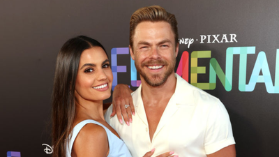 Derek Hough asks for fans’ prayers after wife undergoes emergency brain surgery