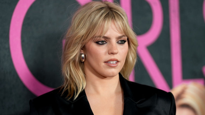 Mean Girls’ Reneé Rapp is changing the conversation around bodies for the better