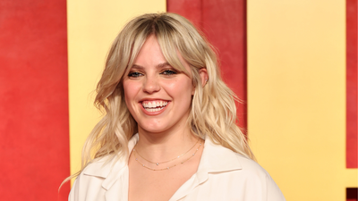 Have Reneé Rapp fans crossed the line with their concert signs?