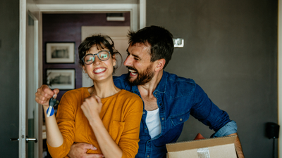 ‘Am I wrong for not wanting my wife on the deed to new house?’