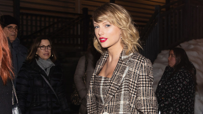 Taylor Swift makes her first public appearance since Vienna terror plot