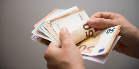 ‘I don’t have a penny saved, but I’m okay with it’ – Attitudes on saving money in your 20s and 30s