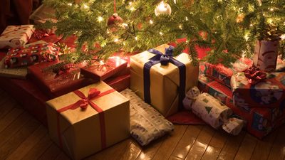 Irish mums and sisters are the best gift givers in the country, study reveals