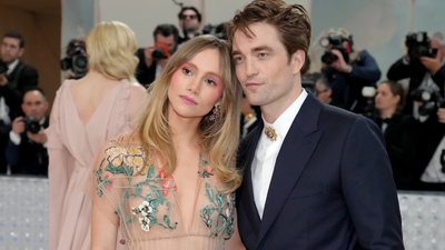 Robert Pattinson and Suki Waterhouse have reportedly tied the knot