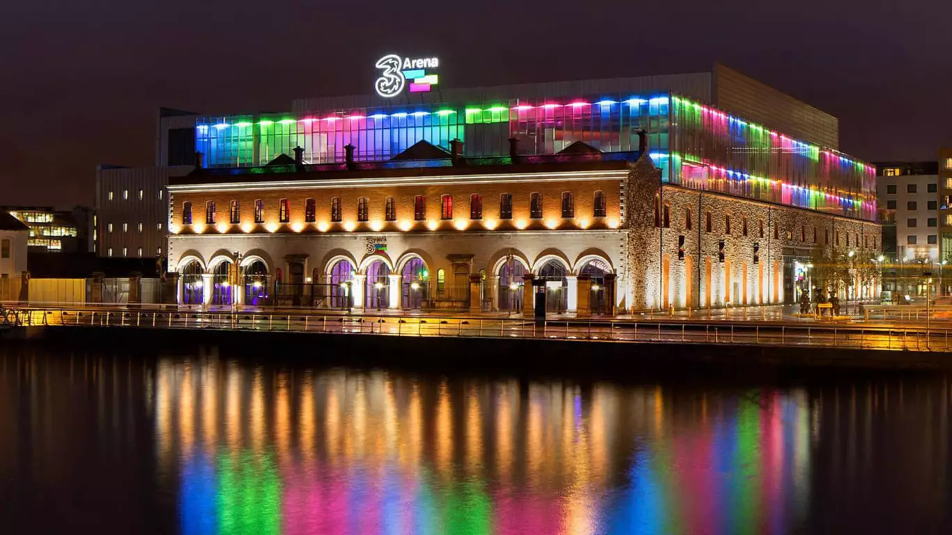 WIN a pair of tickets to Sabrina Carpenter in Dublin on March 4th with Three