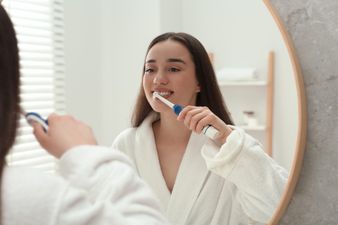 Dentist reveals the common mistakes people make while brushing their teeth that turn them yellow