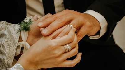 ‘People are taking out loans’ – How much money should we gift at weddings?