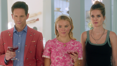 Netflix has just added a very fun, star-studded new thriller series