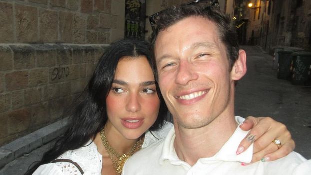 Callum Turner reveals the way he met Dua Lipa and it’s like something from a movie