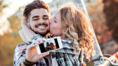 Mathematician reveals the formula for success in long-distance relationships