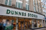 Dunnes Stores shoppers rush to buy ‘shimmering’ dress perfect for festive season